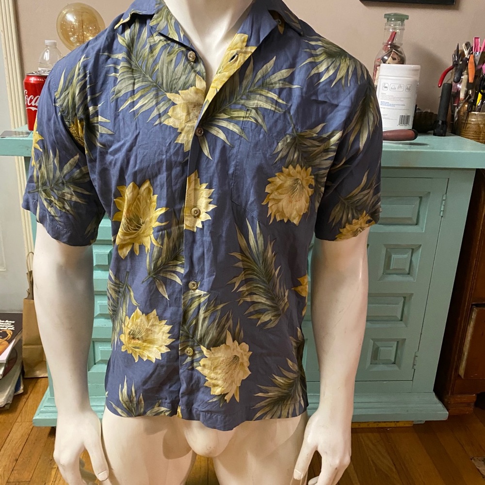 The Hawaiian Original vtg. Hawaiian Shirt - Picture 3 of 6